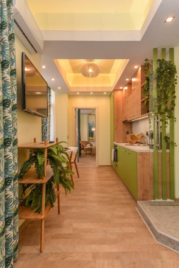 Chic 1Br With Terrace In Sofia City Center By Flat Mаnager Zewnętrze zdjęcie