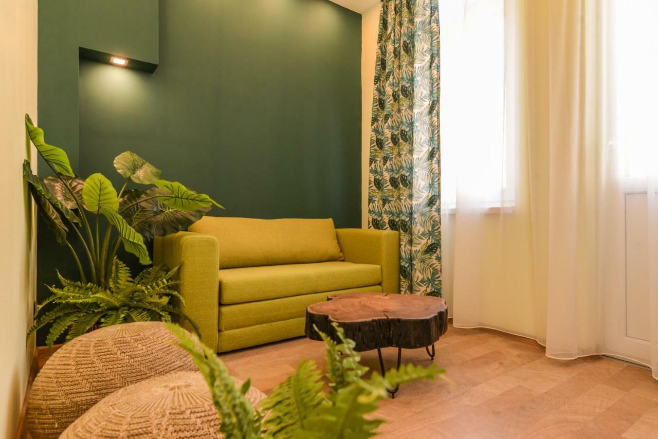 Chic 1Br With Terrace In Sofia City Center By Flat Mаnager Zewnętrze zdjęcie